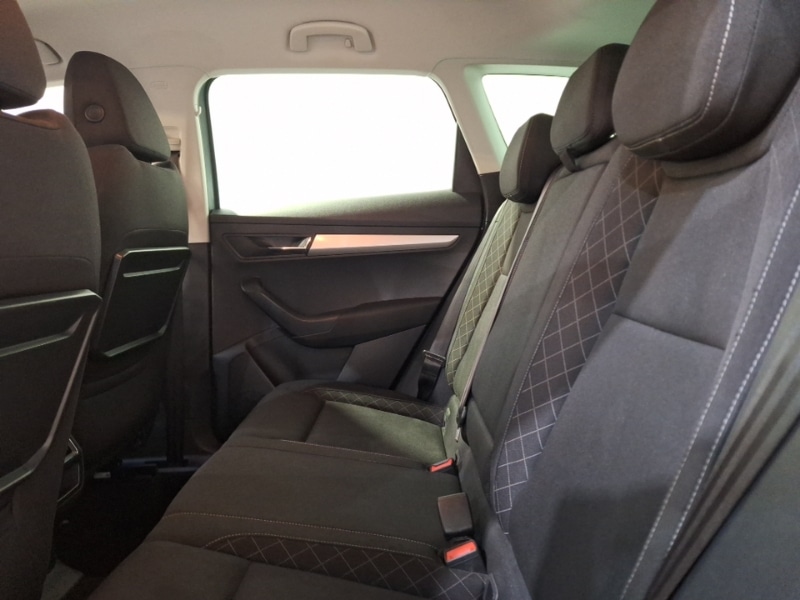 Used Skoda Karoq 2021 for sale - 76935525: Photo 6