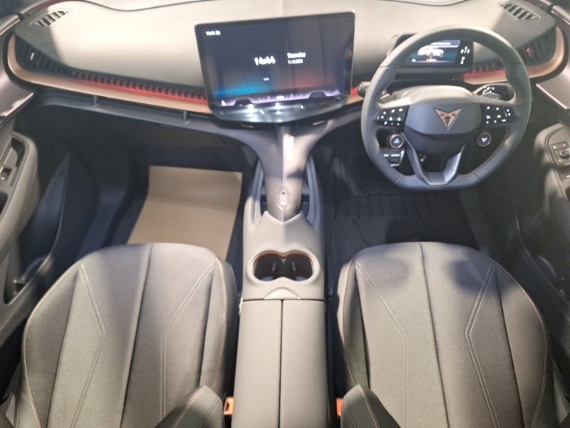 Used Cupra Tavascan 2025 for sale - 77239813: Photo 2