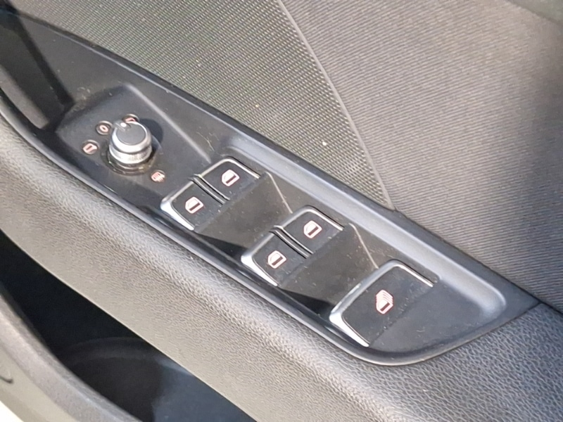 Used Audi A3 2016 for sale - 76713547: Photo 14