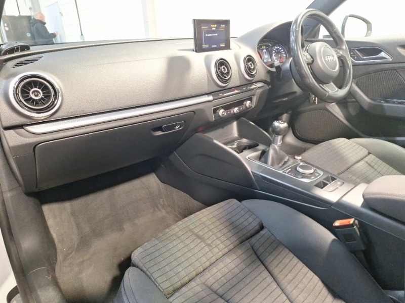 Used Audi A3 2016 for sale - 76713547: Photo 5