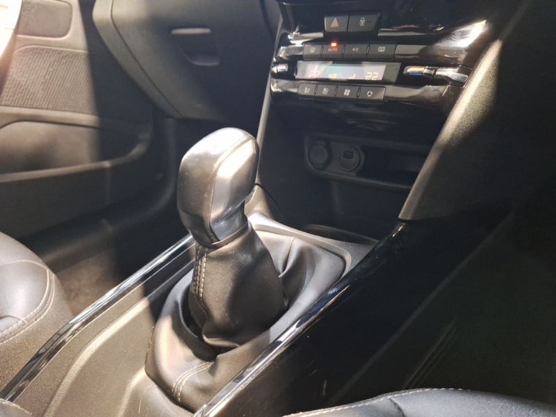 Used Peugeot 2008 2018 for sale - 77740478: Photo 11