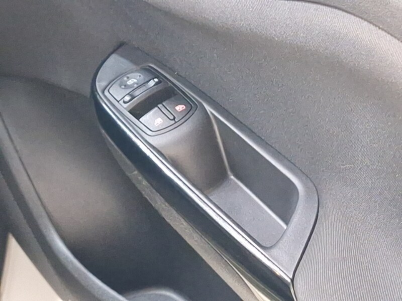 Used Vauxhall Corsa 2019 for sale - 78079952: Photo 14