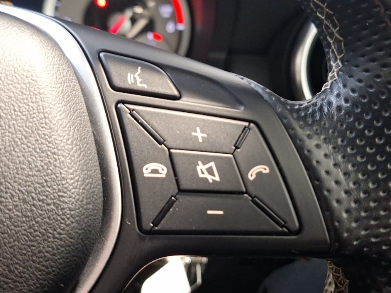 Used Mercedes-Benz A-Class 2014 for sale - 77846953: Photo 15