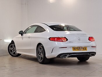 Used Mercedes-Benz C Class 2019 for sale - 77815402: Photo