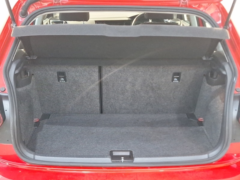 Used Volkswagen Polo 2019 for sale - 76397494: Photo 8