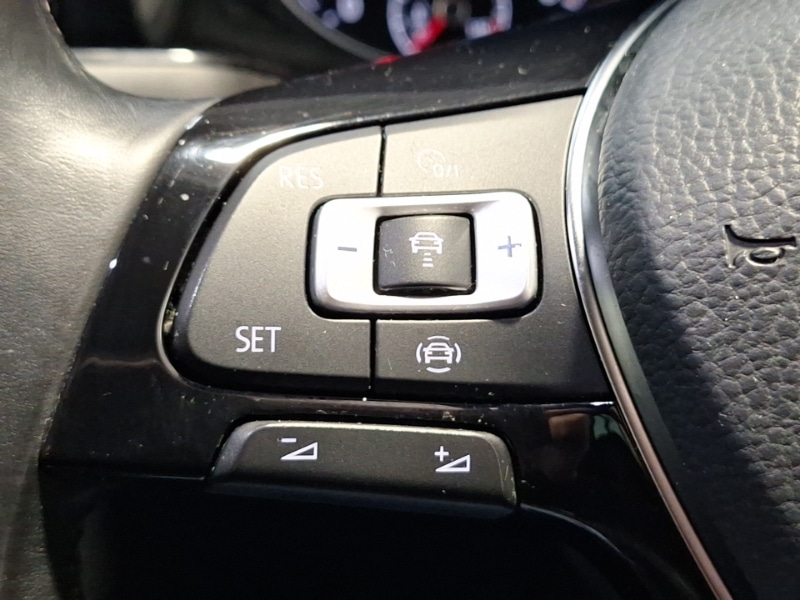 Used Volkswagen Golf 2018 for sale - 77095124: Photo 16