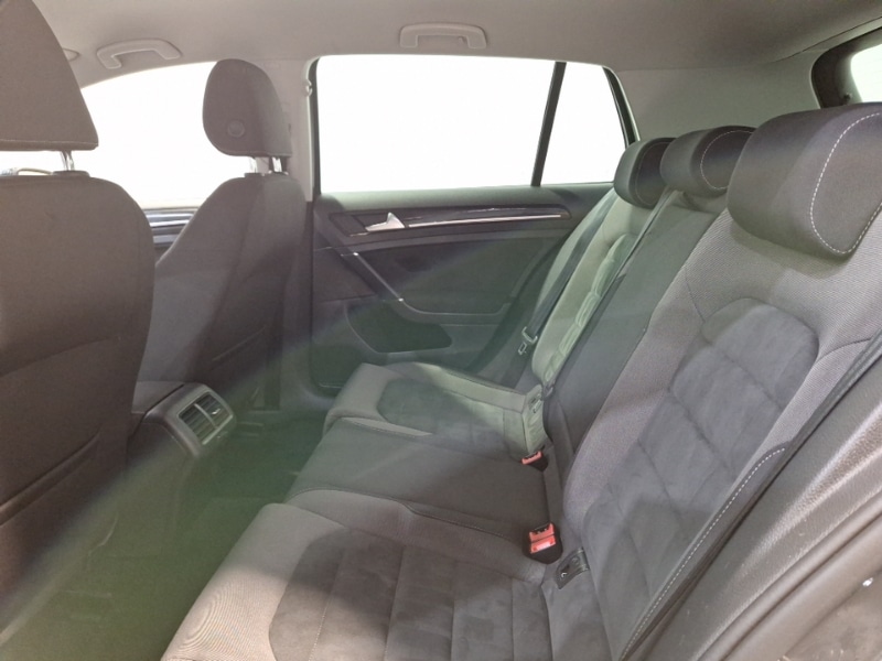 Used Volkswagen Golf 2018 for sale - 77095124: Photo 6