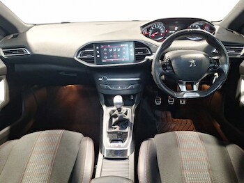 Used Peugeot 308 2018 for sale - 77509226: Photo