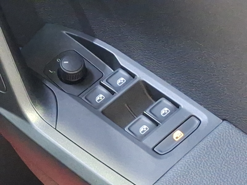 Used SEAT Arona 2025 for sale - 76763736: Photo 14