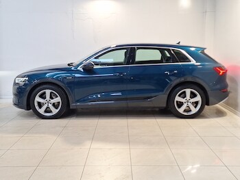 Used Audi e-tron 2021 for sale - 77922468: Photo