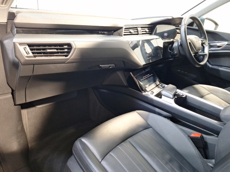 Used Audi e-tron 2021 for sale - 77922468: Photo 5