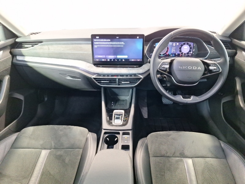 Used Skoda Octavia 2025 for sale - 78126321: Photo 2