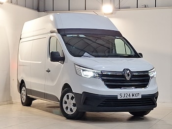 Renault Trafic feature image