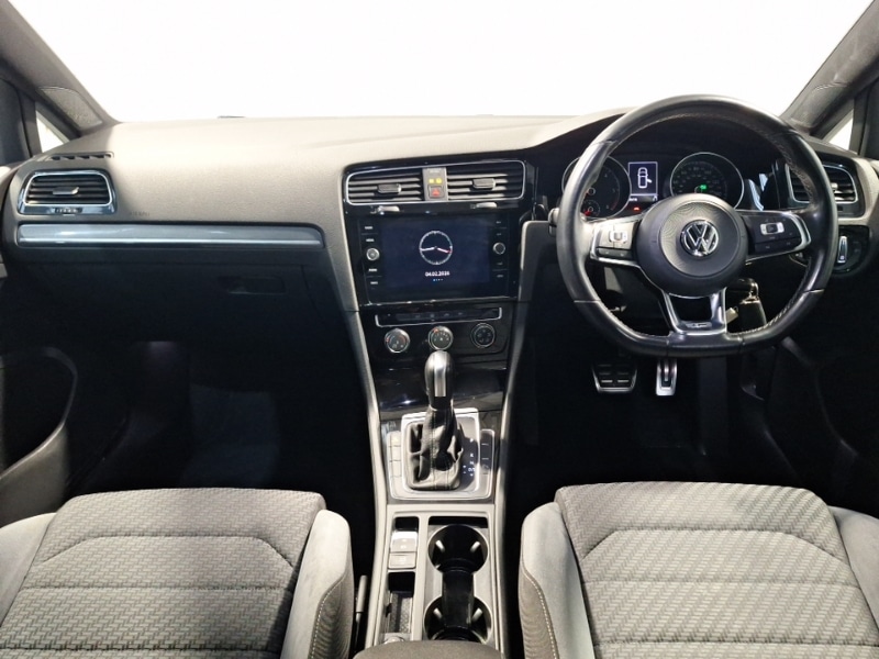 Used Volkswagen Golf 2019 for sale - 77466198: Photo 2