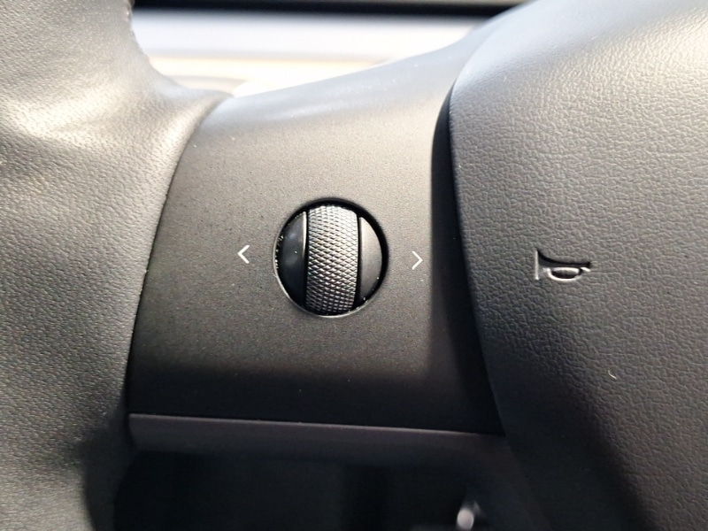 Used Tesla Model Y 2022 for sale - 77610974: Photo 17