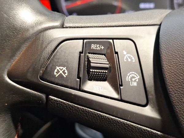 Used Vauxhall Corsa 2016 for sale - 76165820: Photo 15