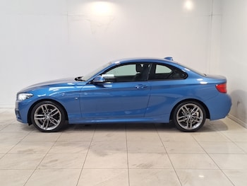 Used BMW 2 Series 2018 for sale - 76375383: Photo