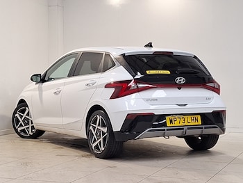 Used Hyundai i20 2023 for sale - 79144142: Photo