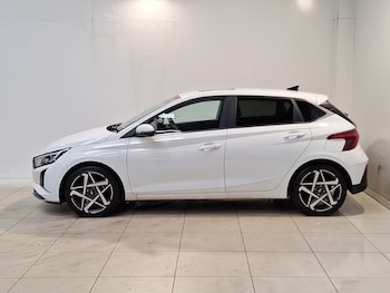 Used Hyundai i20 2023 for sale - 79144142: Photo