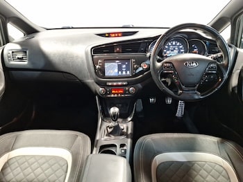 Used Kia Ceed 2017 for sale - 77169235: Photo