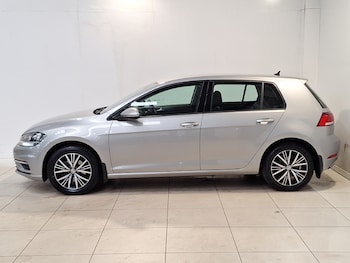 Used Volkswagen Golf 2017 for sale - 79298555: Photo