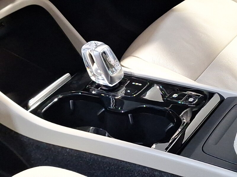 Used Volvo XC40 2021 for sale - 76664067: Photo 11