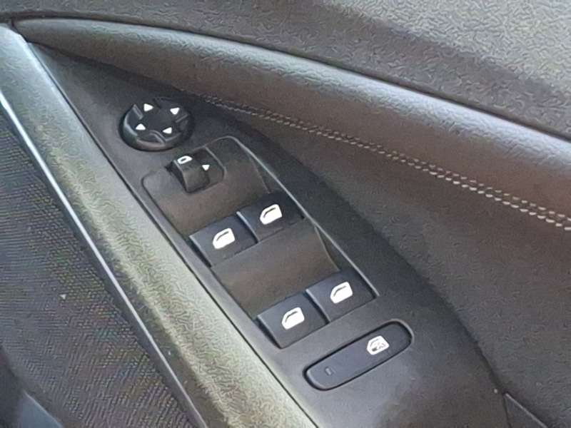 Used Vauxhall Crossland 2022 for sale - 76737060: Photo 14