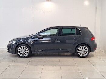 Used Volkswagen Golf 2020 for sale - 75640475: Photo