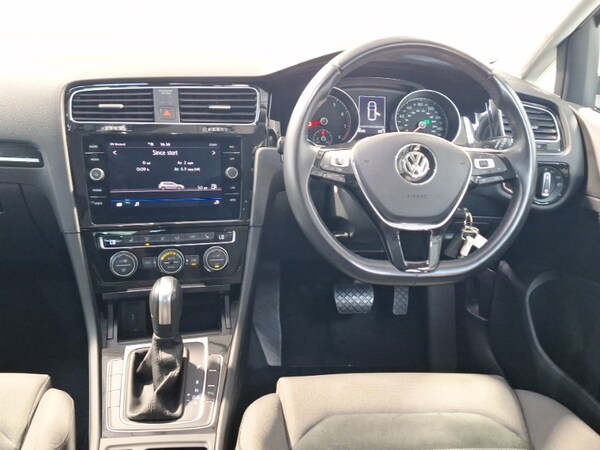 Used Volkswagen Golf 2020 for sale - 75640475: Photo 7