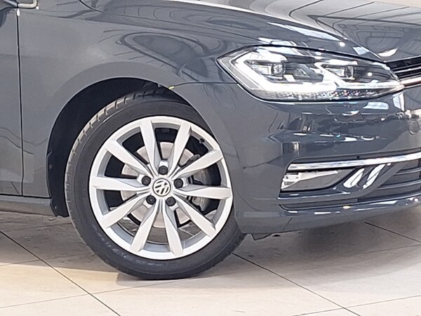 Used Volkswagen Golf 2020 for sale - 75640475: Photo 9