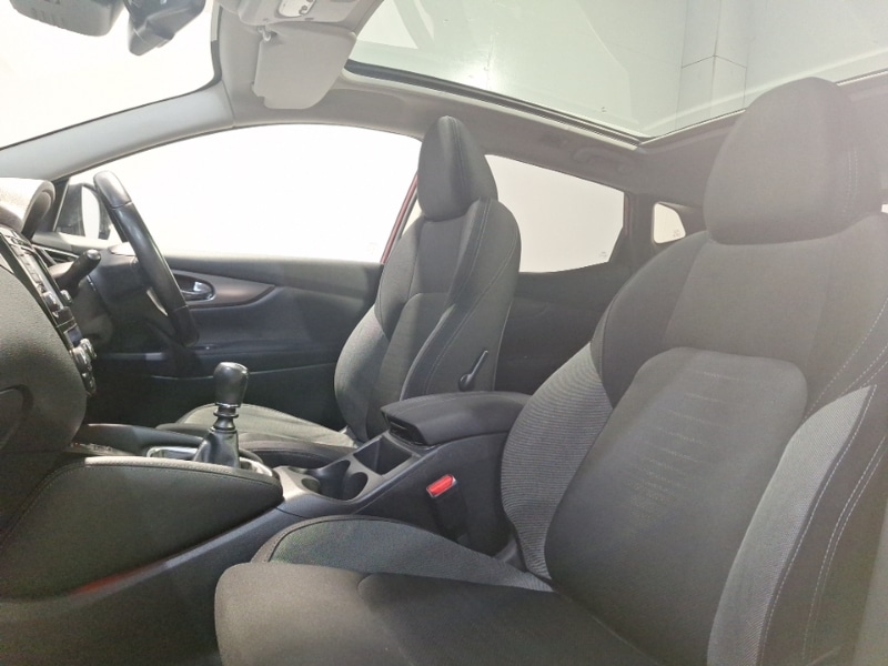 Used Nissan Qashqai 2017 for sale - 77338161: Photo 14