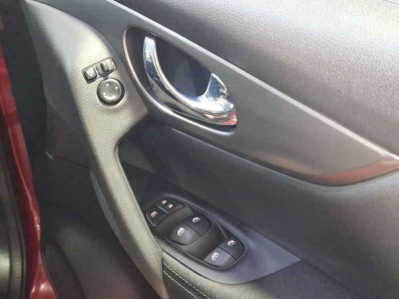 Used Nissan Qashqai 2017 for sale - 77338161: Photo 15