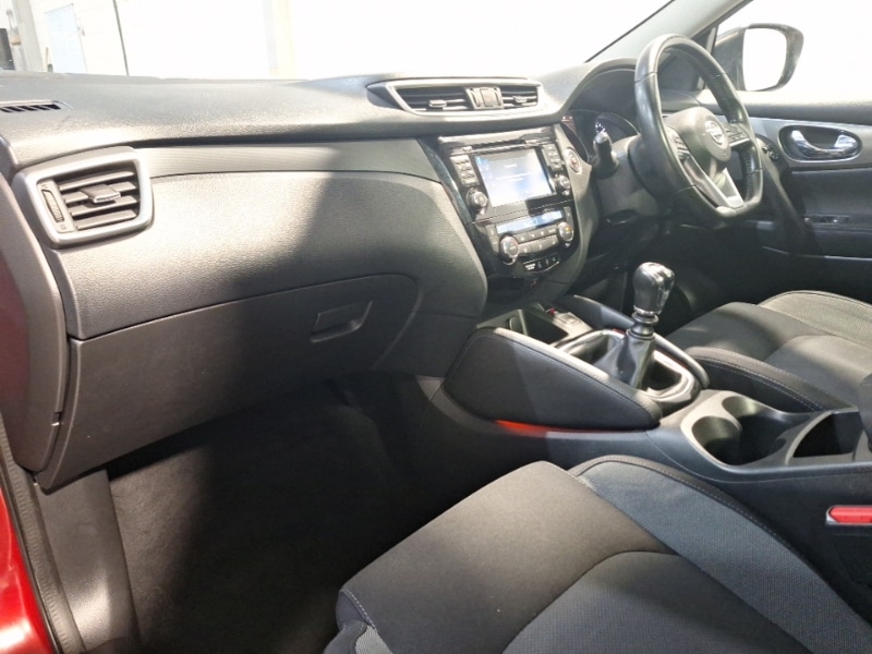 Used Nissan Qashqai 2017 for sale - 77338161: Photo 5