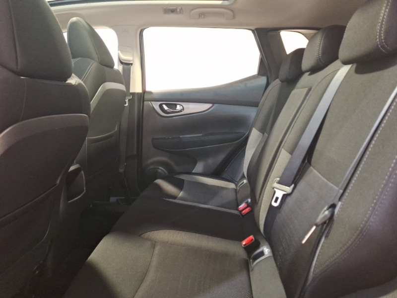 Used Nissan Qashqai 2017 for sale - 77338161: Photo 6