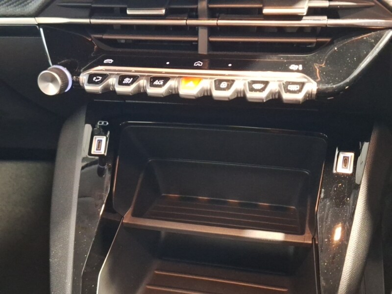 Used Peugeot 208 2025 for sale - 78041186: Photo 17