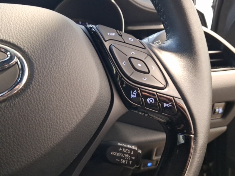 Used Toyota C-HR 2023 for sale - 77669692: Photo 16