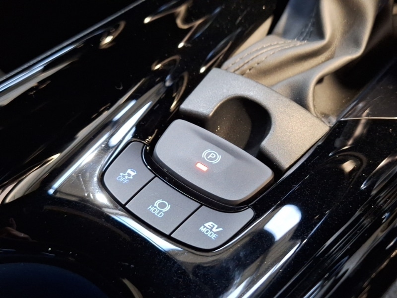 Used Toyota C-HR 2023 for sale - 77669692: Photo 18