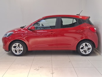 Used Hyundai i10 2023 for sale - 79513625: Photo