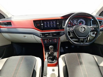 Used Volkswagen Polo 2018 for sale - 77034958: Photo