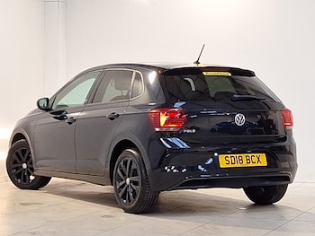 Used Volkswagen Polo 2018 for sale - 77034958: Photo