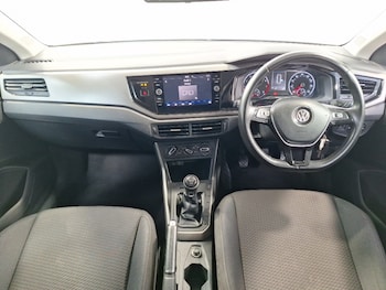 Used Volkswagen Polo 2018 for sale - 78821406: Photo