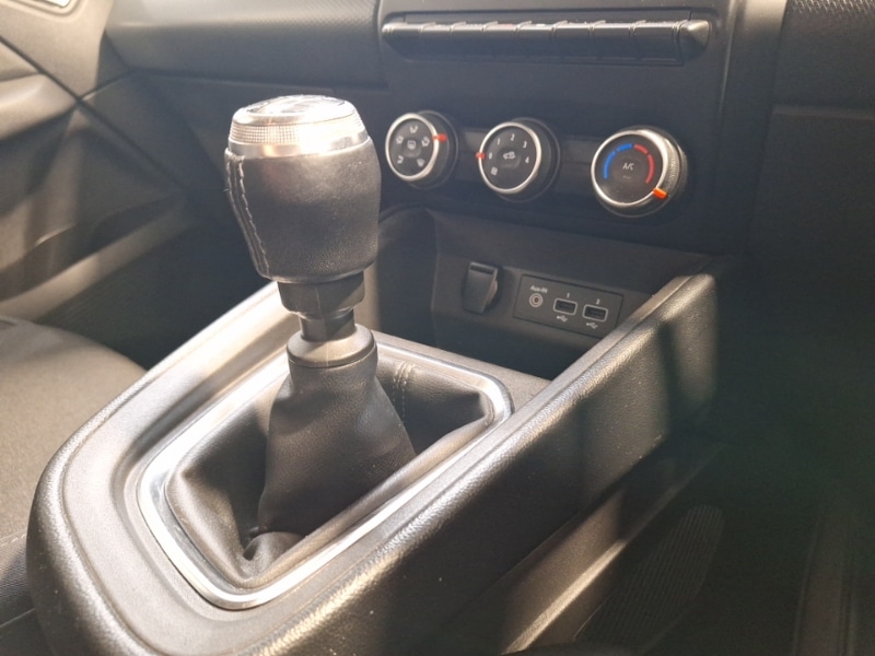 Used Renault Clio 2020 for sale - 77933541: Photo 11