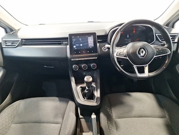 Used Renault Clio 2020 for sale - 77933541: Photo