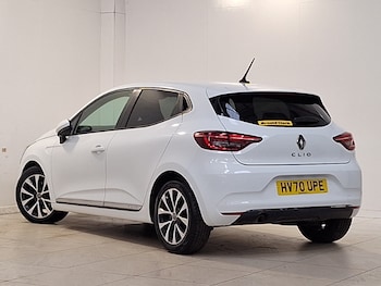 Used Renault Clio 2020 for sale - 77933541: Photo