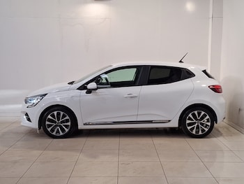 Used Renault Clio 2020 for sale - 77933541: Photo