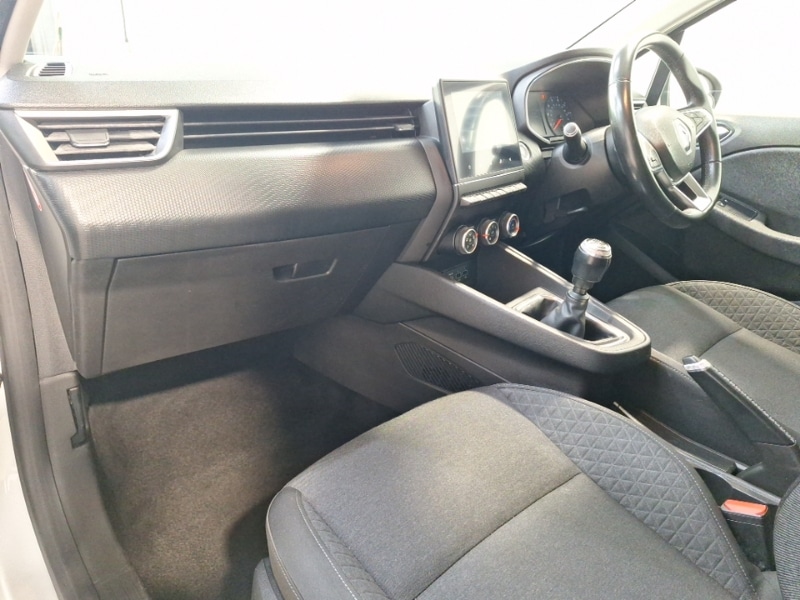 Used Renault Clio 2020 for sale - 77933541: Photo 5