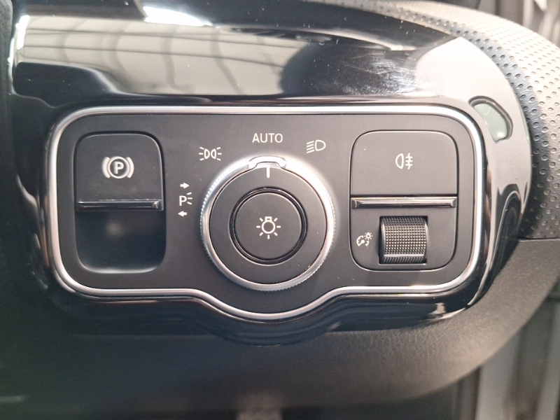 Used Mercedes-Benz A-Class 2019 for sale - 78071301: Photo 17