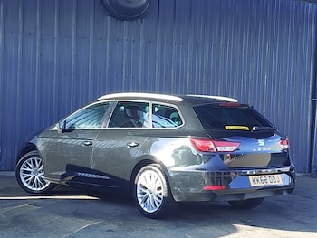 Used SEAT Leon 2019 for sale - 76410952: Photo