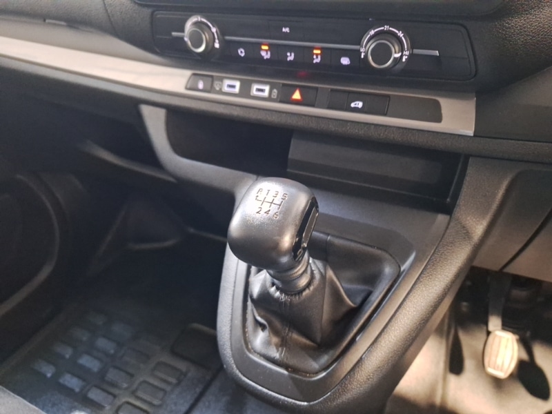 Used Vauxhall Vivaro 2024 for sale - 78126251: Photo 11