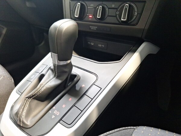 Used SEAT Arona 2024 for sale - 75326768: Photo 11
